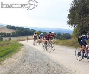 Quattro "eroi" dalla valle di Susa sulle strade sterrate della Toscana