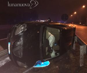 Mercoledì nero sulla tangenziale: raffica di incidenti, l'ultimo è mortale