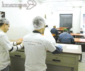 Collegno, pasta per la mensa dei poveri dalla start up che azzera le bollette