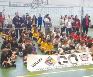 Maschere sotto rete: che festa a Grugliasco con il Go Volley