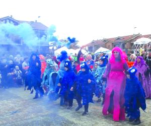 S.Ambrogio: Savellera conquista il Carnevale dei borghi