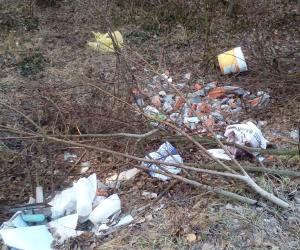 Almese, "giro di vite" per i furbetti dei rifiuti: prime maxi-multe