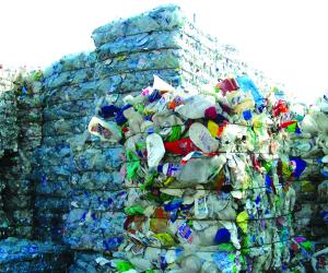 Plastica: meno introiti ai comuni dalla differenziata