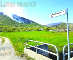 Caselette: Musinè, lungo week-end di fuoco. In fumo 45 ettari di bosco