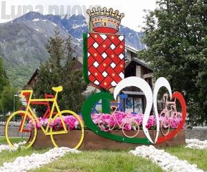 La valle scende in strada, passa il Giro d'Italia