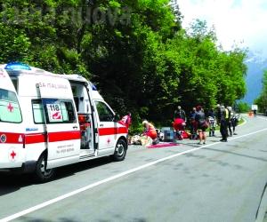 Scontro fra due moto sulla statale del Moncenisio, muore un medico