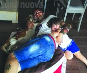 Flash, il cane eroe: dato per morto in montagna, ritrova la strada di casa
