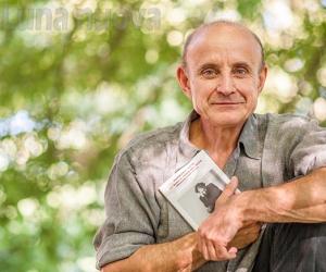Giuseppe Cederna canta e racconta Gianmaria Testa