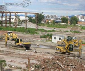 Collegno, l'area Mandelli torna a trasformarsi in baraccopoli