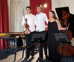 Trio Omnia, la musica classica è giovane