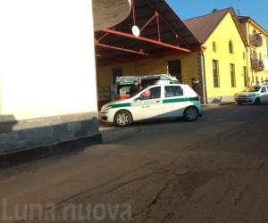 Collegno, travolta e uccisa nel cortile di casa
