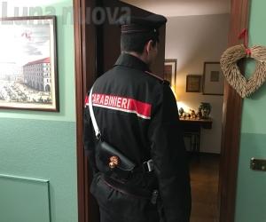 S.Antonino, tragedia in famiglia: soffoca il figlio col cavetto del computer