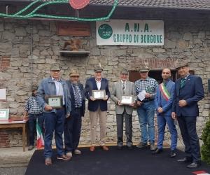 Borgone in festa per i 90 anni del gruppo Alpini