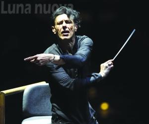 Sul palco Ezio Bosso e la storia della musica