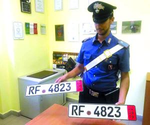 Sgominato il traffico di targhe false