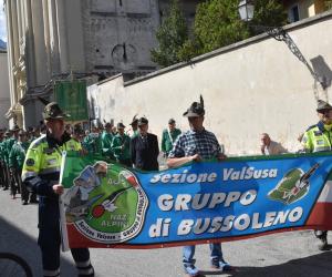 Il mondo in penna nera si ritrova in piazza a Bussoleno