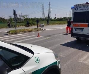 Rivalta-Orbassano, investito sulla rotonda killer: anziano grave al Cto