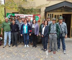 Mompantero: dagli Alpini soldi per ricostruire le baite bruciate