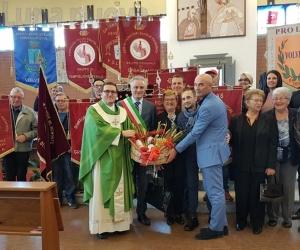 Volvera, torta e medaglie: la Fidas celebra il "suo" volontariato