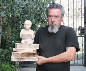 S.Giorio: Mimmo Ligorio, una laurea in scultura dalla Savoia