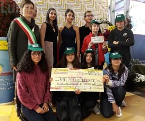 Avigliana, un premio "fiorito" per città e scuola