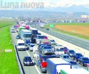 Smog, diesel E5 e benzina E1 fermi fino a giovedì