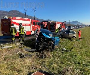 Chiusa S.Michele: frontale sulla statale 25, tre feriti