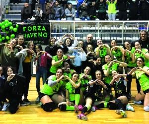 Il Bzz Piossasco torna in versione-maxi, Pallavolo Giaveno  regina del derby