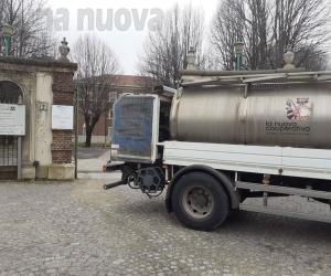 Collegno, partita stamattina la sanificazione delle strade