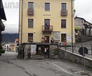 I sindaci commemorano le vittime del Coronavirus