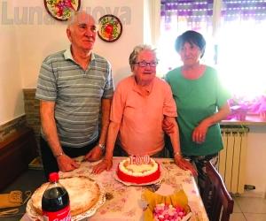 Maria & Maria, festa per le due super nonne