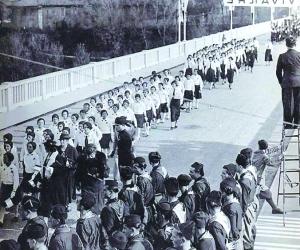 Alpignano: sindaci in piazza per il ponte nuovo
