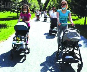 Grugliasco: le mamme in cammino vivono il parco