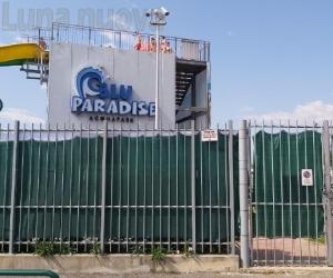 Orbassano, le scuse dell'acquapark ai due papà