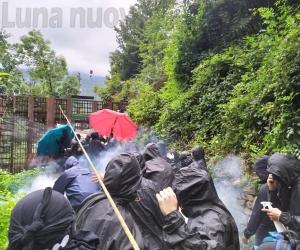 No Tav: tre giorni di lotta e di attacchi al cantiere