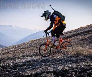 Chaberton: discesa mozzafiato pedalando sulla Graziella