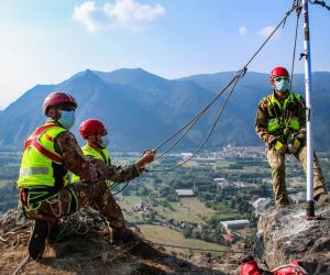 "Altius" atto terzo: prove di soccorso anche sulle pareti rocciose di Caprie