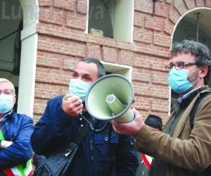 Vaie, i lavoratori Alcar: «Fatto tanto per l’azienda, non meritiamo questo»