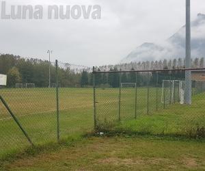 Caprie: si accende la polemica sull’illuminazione al campo di calcio