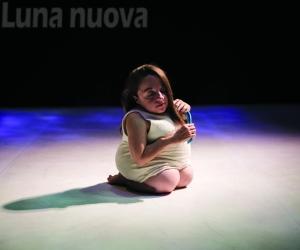 L’unicorno orfano di Chiara Bersani: il mito danza in rete 