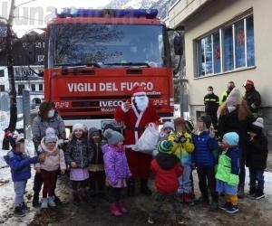 Niente folletti, quest'anno Babbo Natale arriva con l'Aps