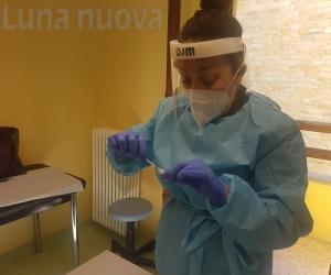 Effetto "zona gialla" su valli e cintura: casi positivi ancora in calo, ma sempre di meno