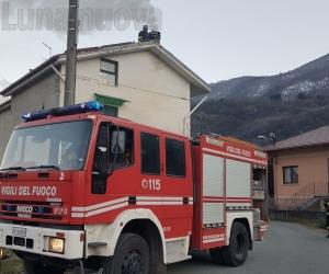 S.Antonino: principio d'incendio a un camino di via Case Sparse