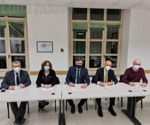 Vaccino anti-Covid: tocca anche a medici e farmacisti