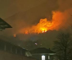 Caselette: domato nella notte l'incendio sul Musinè