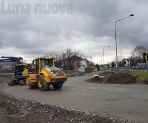 S.Ambrogio, al Giro dell’Ora la rotonda prende forma