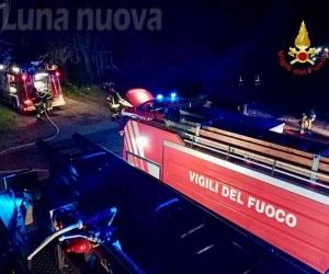 S.Ambrogio: a fuoco ieri sera una catasta di legna