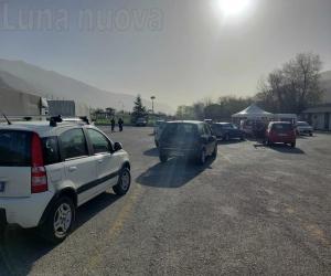 Susa, il drive through dell'autoporto stecca la domenica