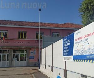 Collegno, passa il cantiere e fa traslocare due classi