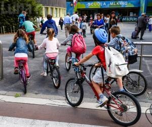 Collegno e Grugliasco vanno a scuola in bici